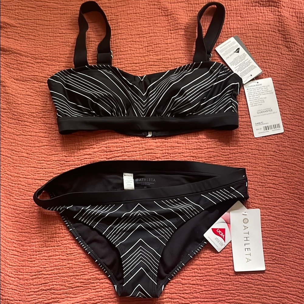Athleta Black and White Supportive Bra with chevron Detailing